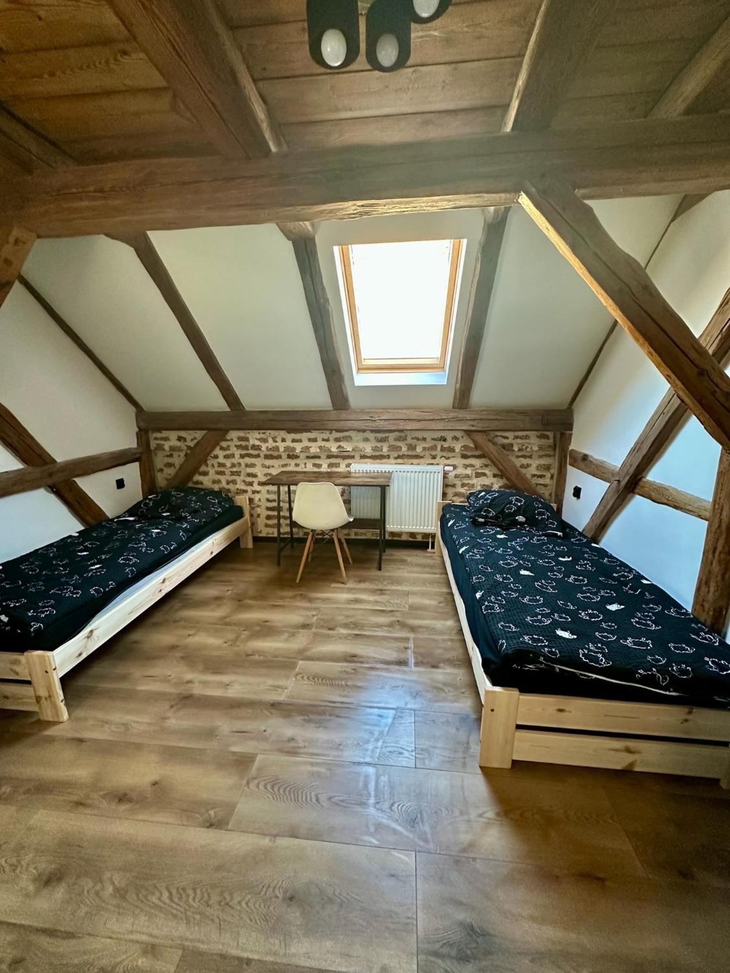 Marianowka Apartment Legnica Ngoại thất bức ảnh