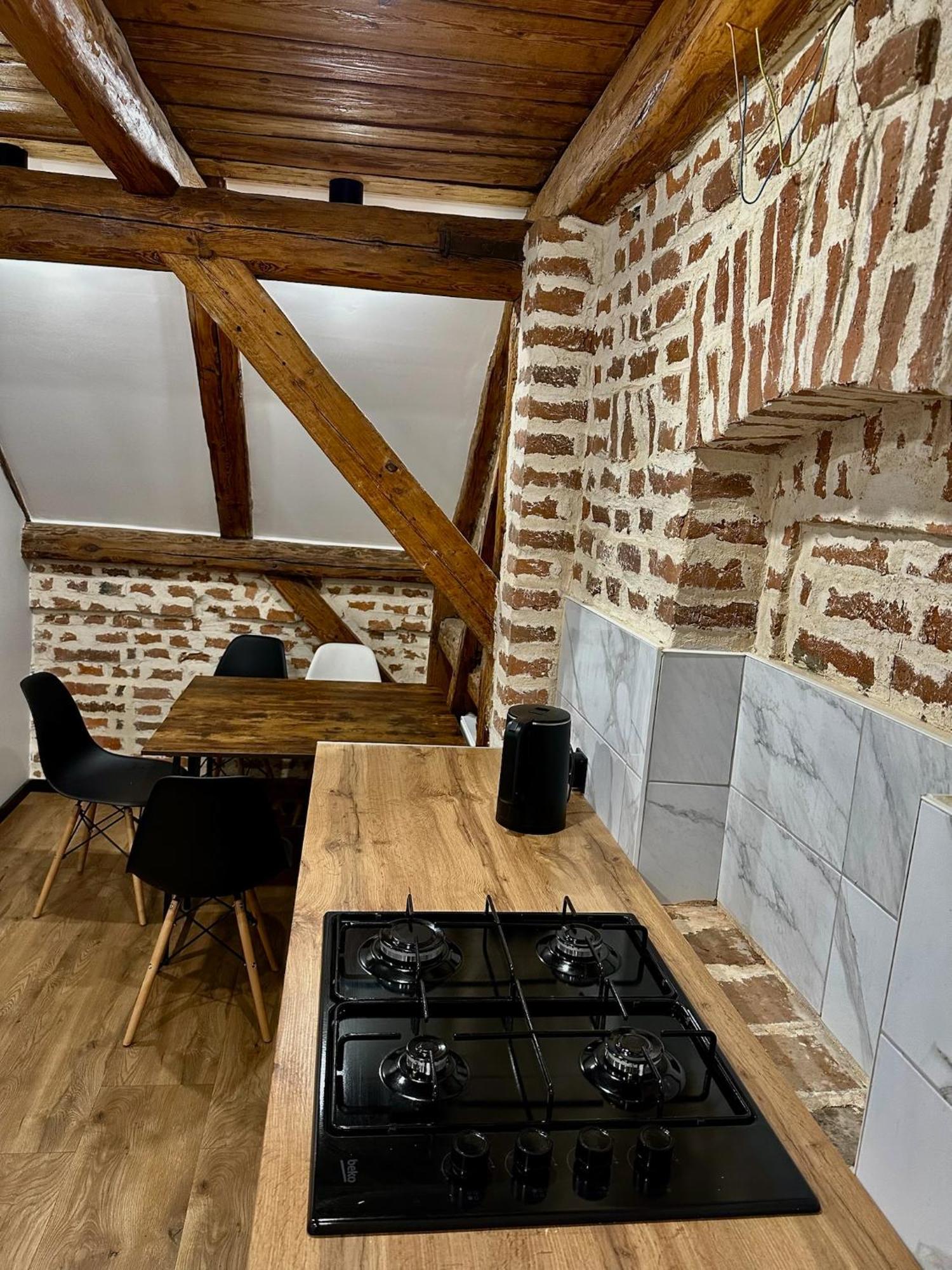 Marianowka Apartment Legnica Ngoại thất bức ảnh
