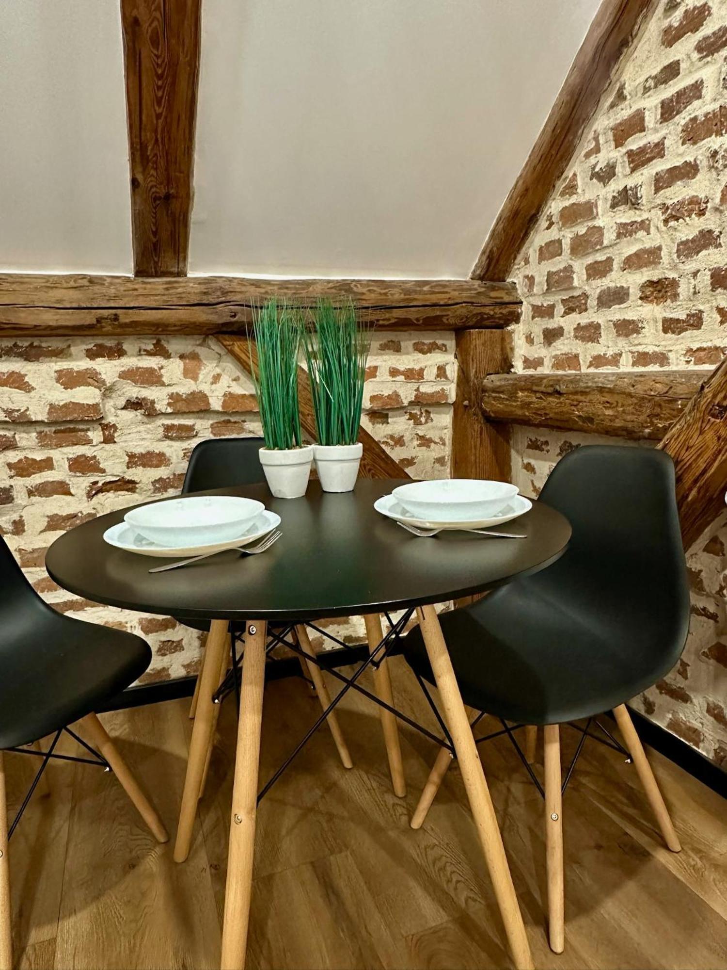 Marianowka Apartment Legnica Ngoại thất bức ảnh